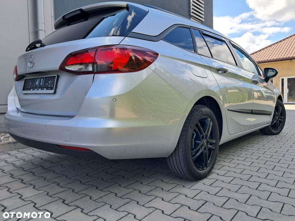 Opel Astra 1.4 T Dynamic - 15
