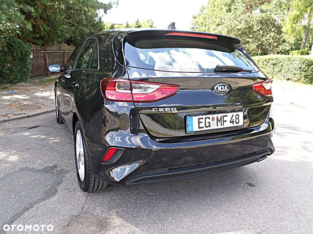 Kia Ceed 1.4 Vision - 35