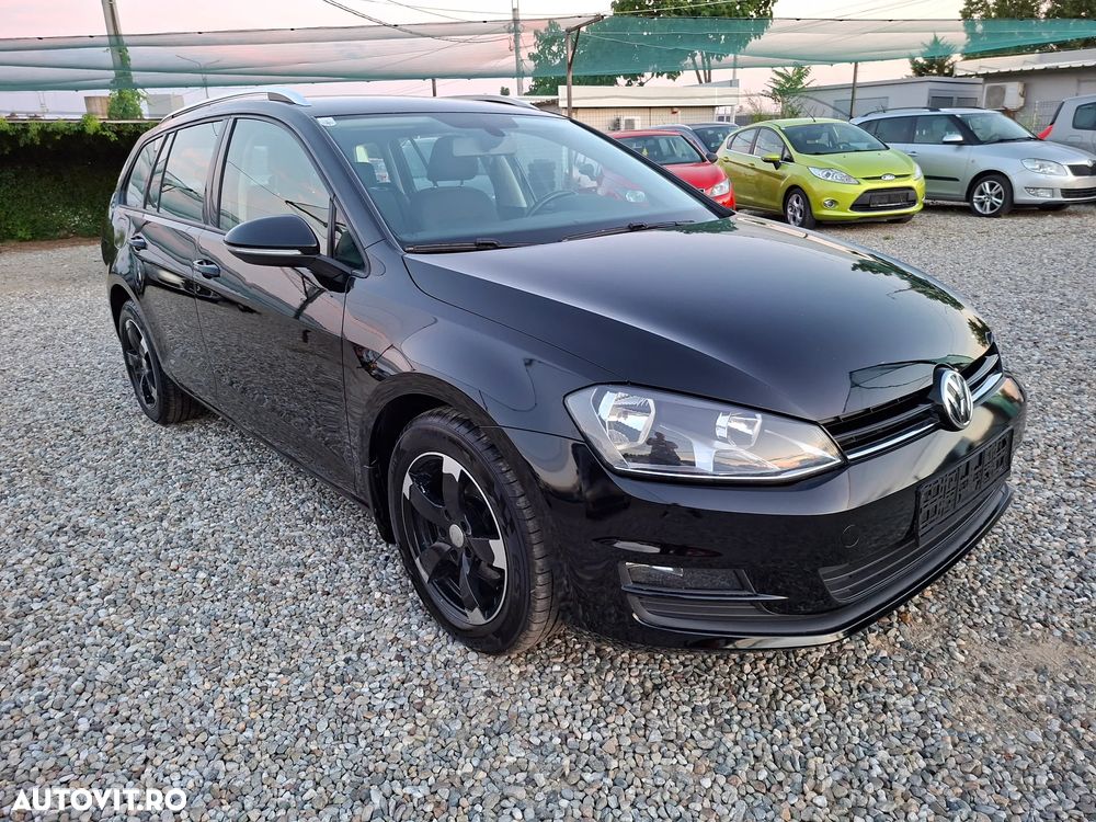 Volkswagen Golf - 9