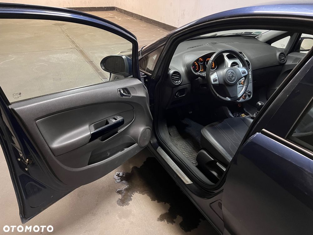 Opel Corsa - 8