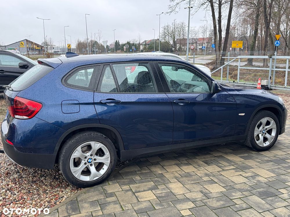 BMW X1 xDrive20i - 2