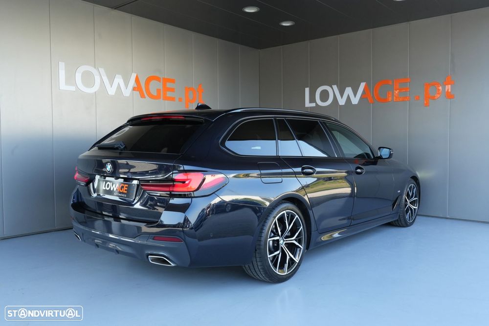 BMW 520 d Pack Desportivo M Auto - 4