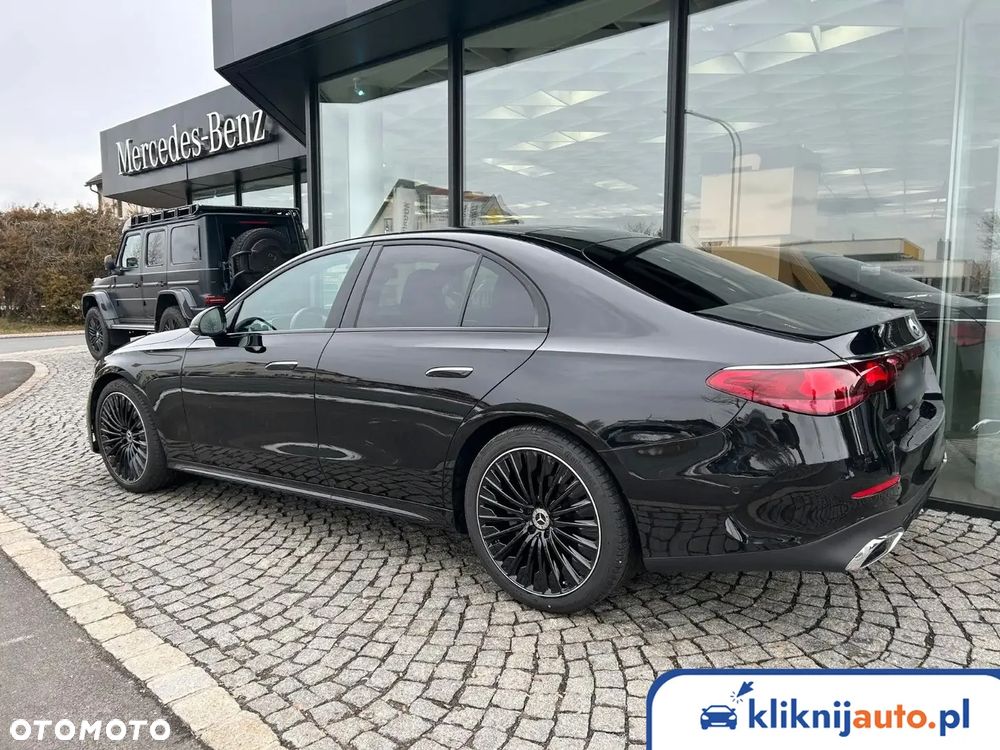 Mercedes-Benz Klasa E 220 d mHEV 4-Matic AMG 9G-Tronic - 3