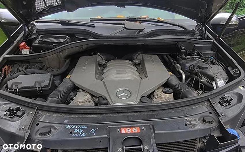 Mercedes-Benz ML - 11