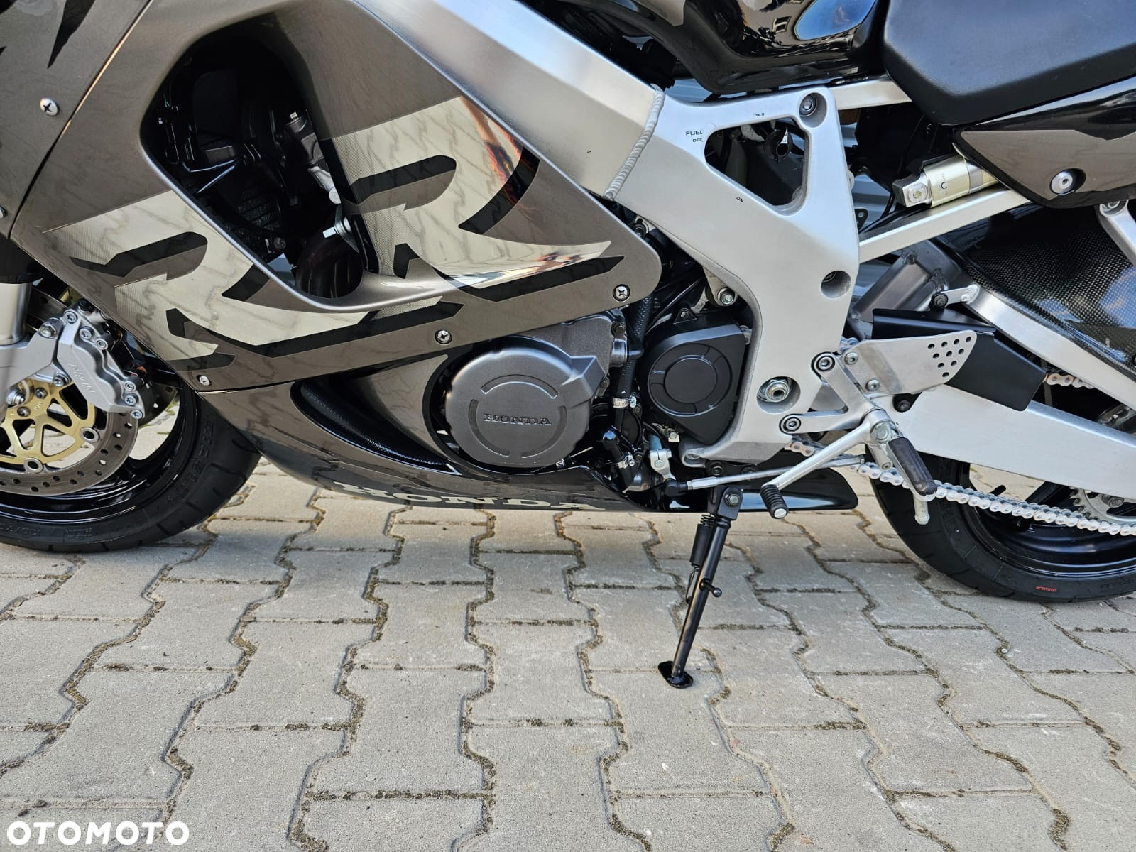 Honda CBR - 14