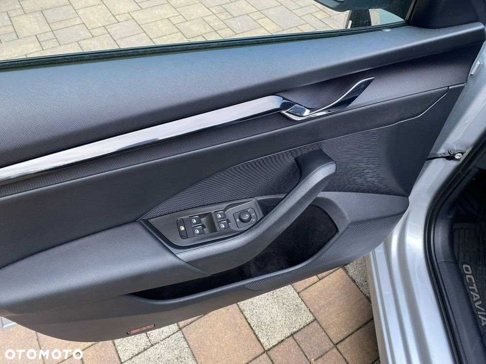 Skoda Octavia 1.5 TSI ACT Ambition - 27
