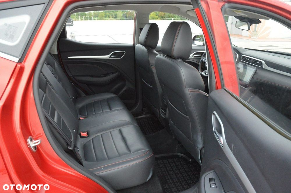 MG ZS ICE 1.5 VTI-tech Luxury - 28