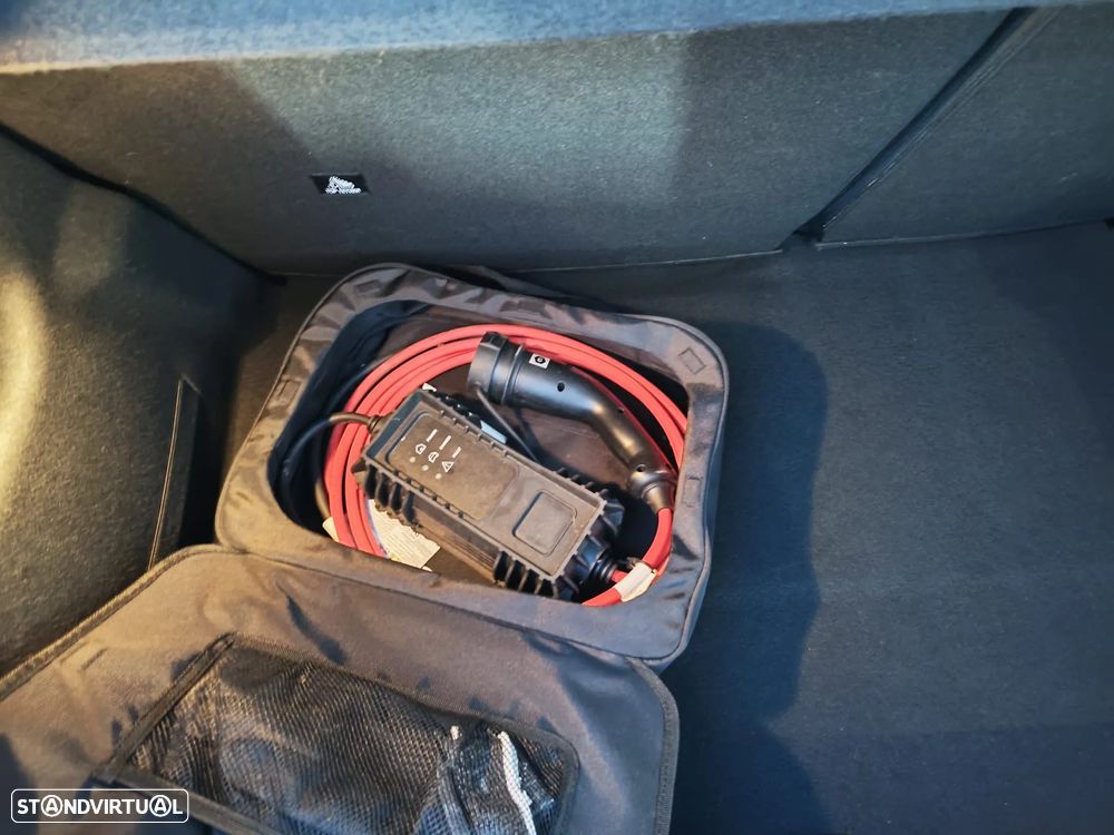 Peugeot e-208 50 kWh Allure Pack - 14