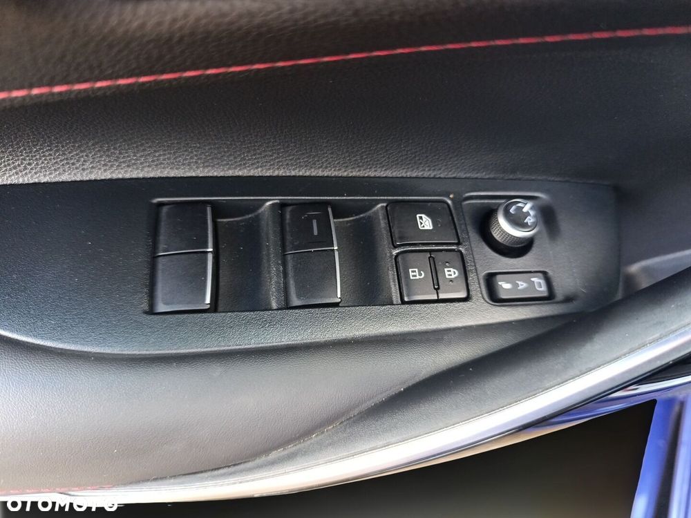 Toyota Corolla 1.8 Hybrid GR Sport - 36