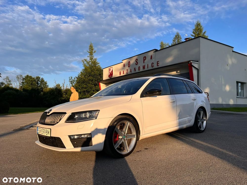 Skoda Octavia 2.0 TDI RS DSG - 1