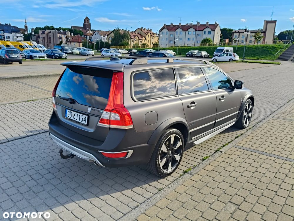 Volvo XC 70 D5 AWD Summum - 5