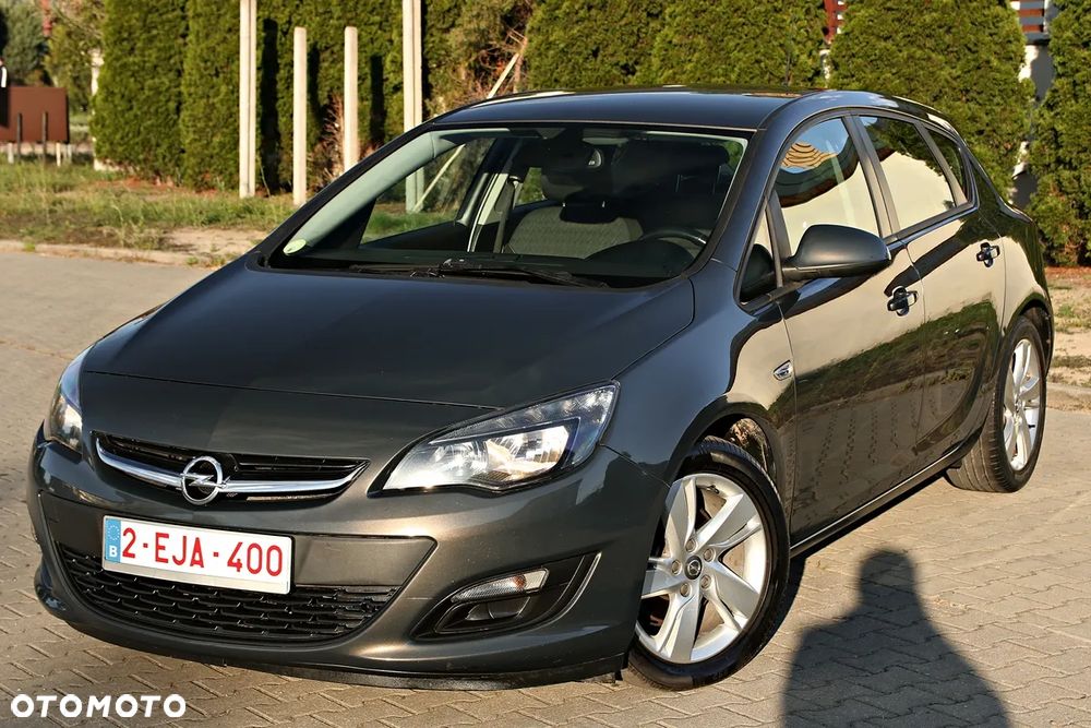 Opel Astra 1.7 CDTI DPF Cosmo - 16