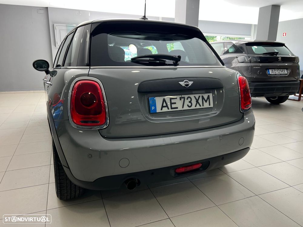 MINI 5 Portas One D - 6