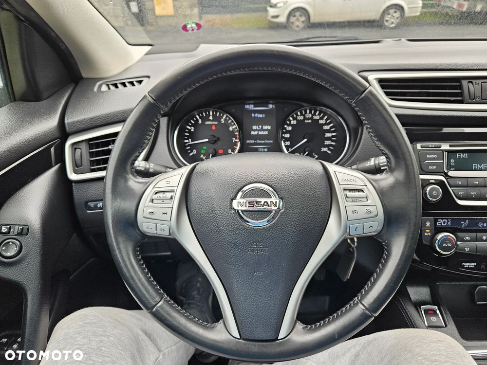 Nissan Qashqai 1.2 DIG-T Visia - 18