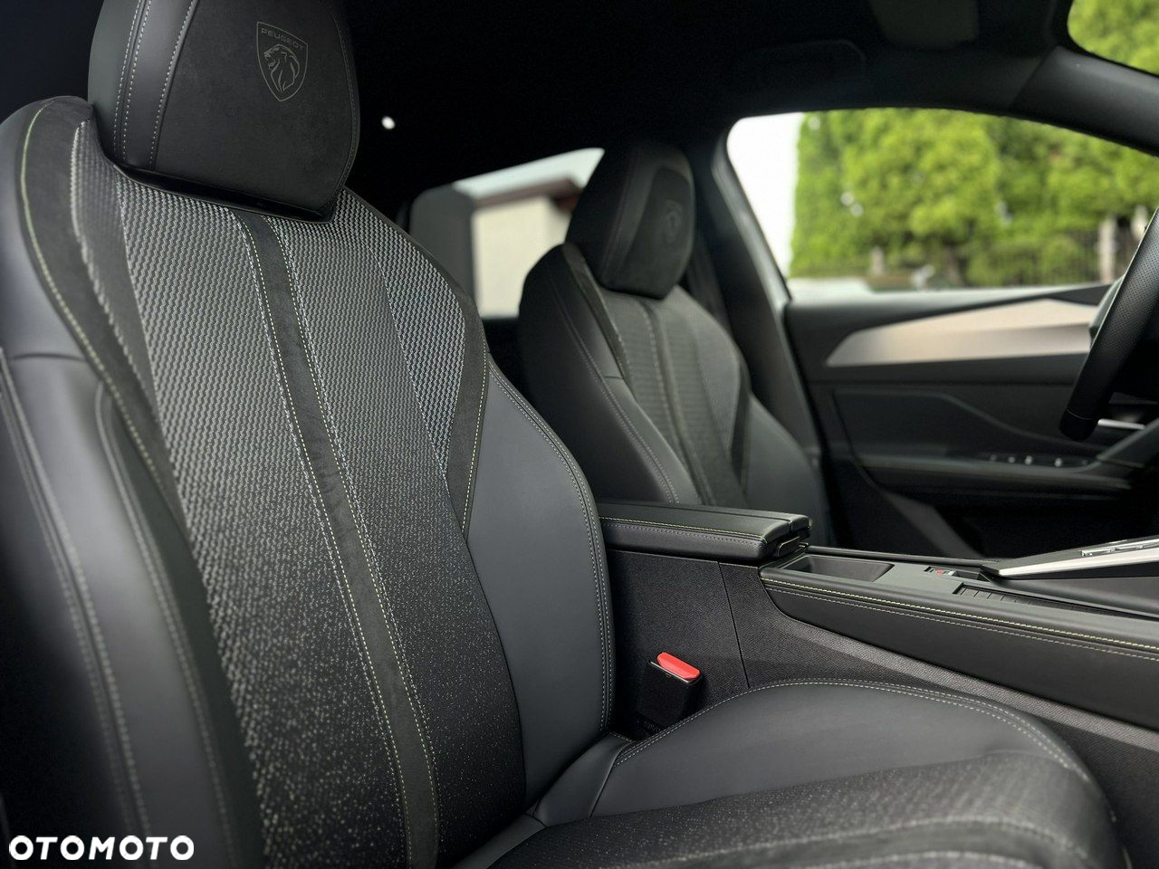 Peugeot 308 1.2 PureTech GT S&S EAT8 - 29