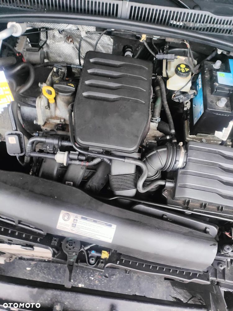 Volkswagen Polo 1.0 - 4