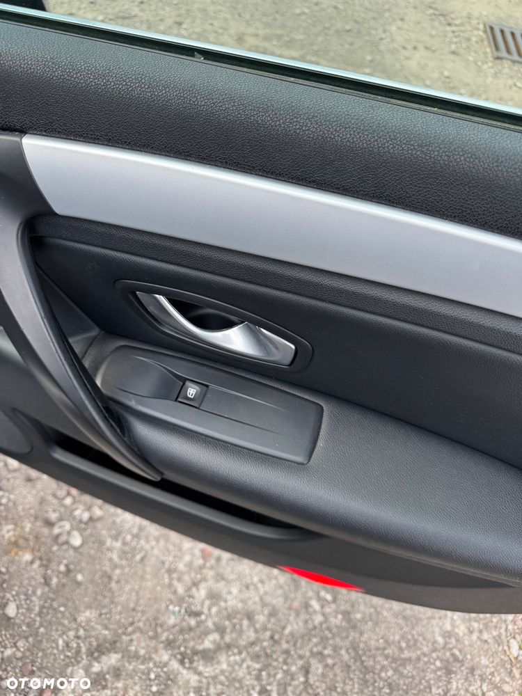 Renault Laguna dCi 150 FAP Dynamique - 28