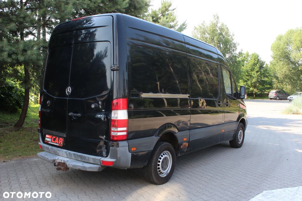 Mercedes-Benz Sprinter - 5