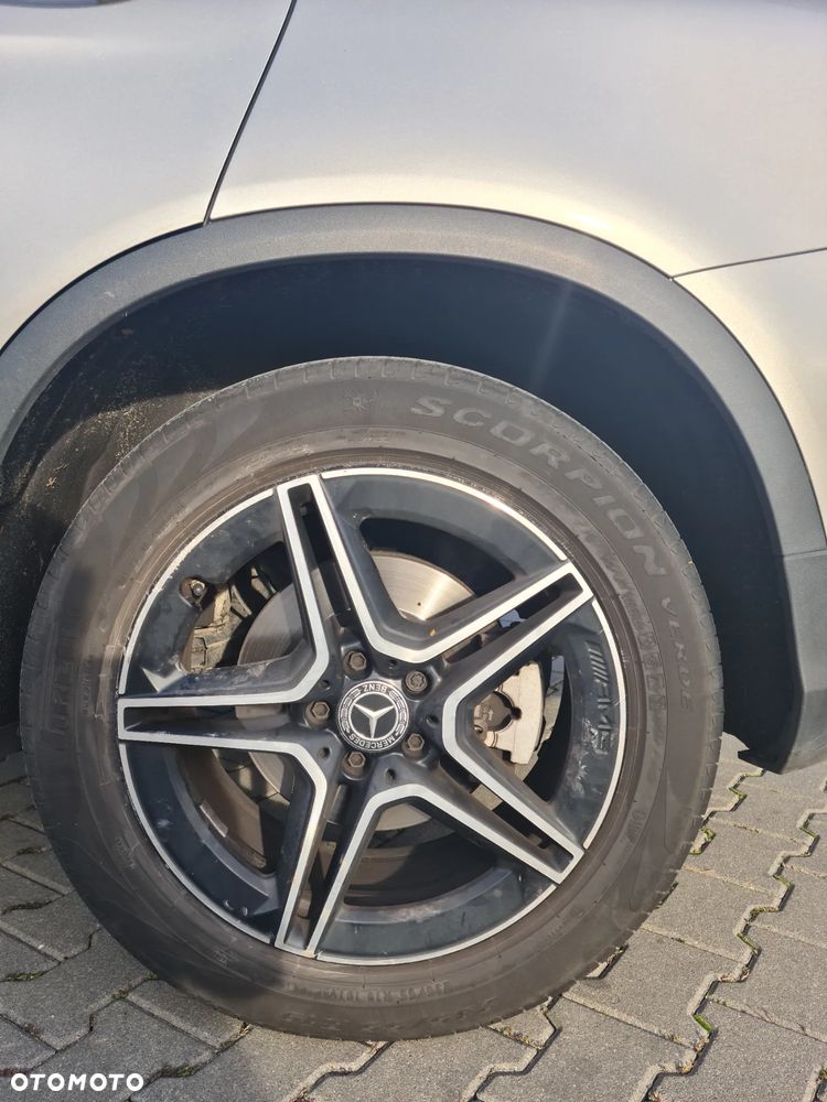 Mercedes-Benz GLC 200 d 4-Matic Business Edition - 2