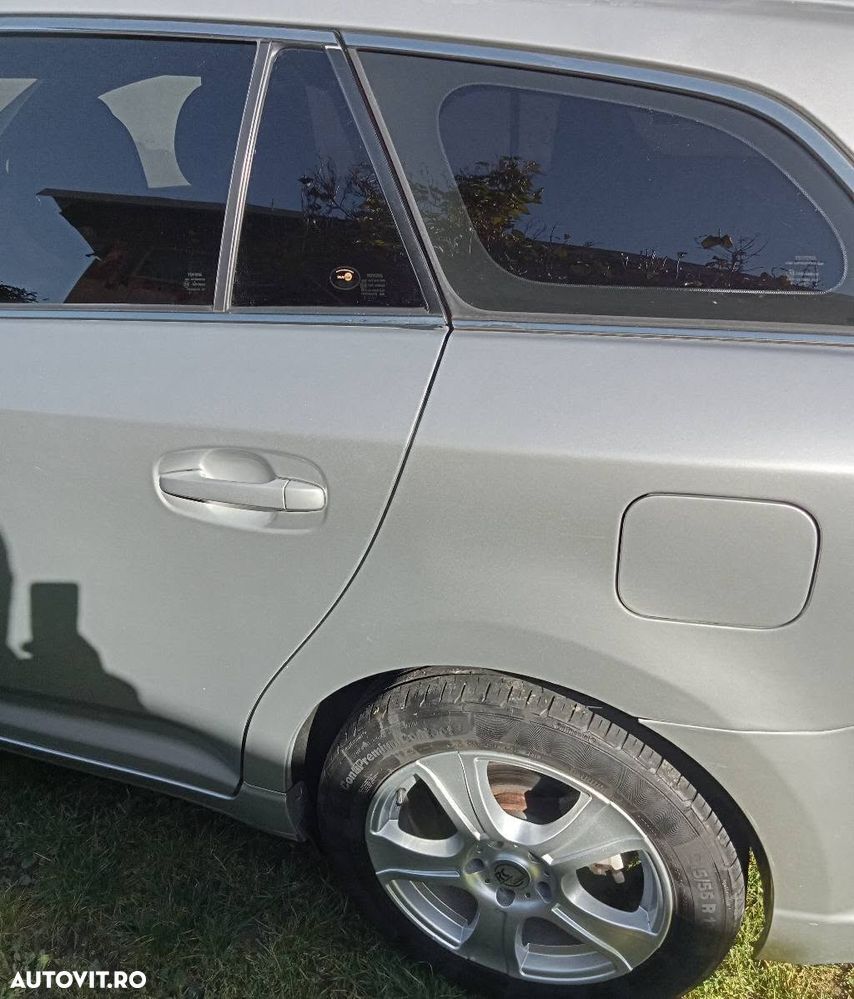Toyota Avensis - 3