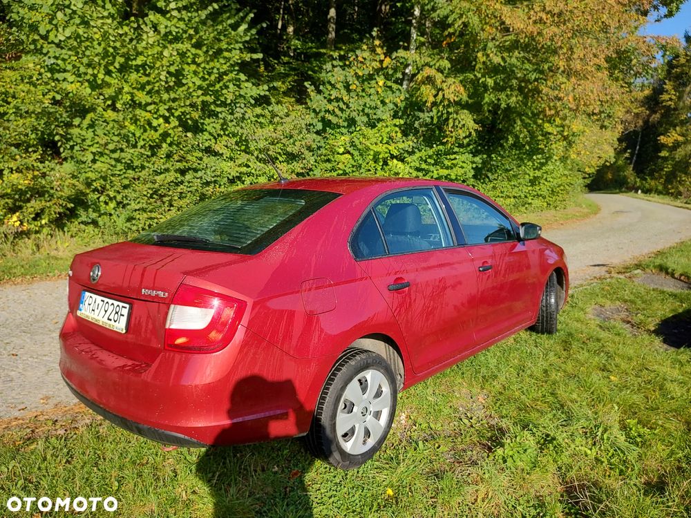 Skoda RAPID Spb 1.2 TSI Active - 4