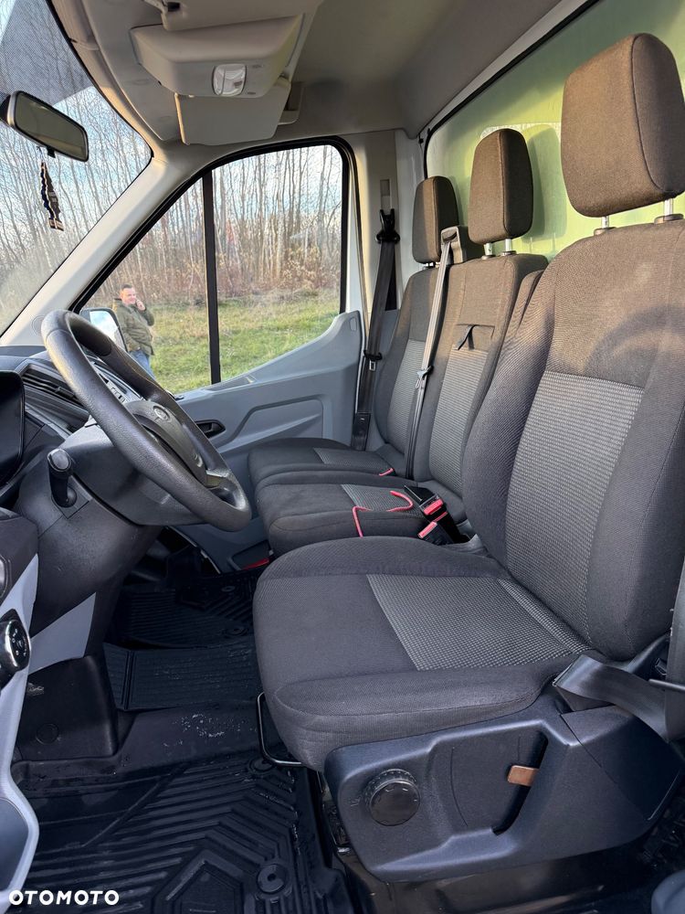 Ford Transit - 8
