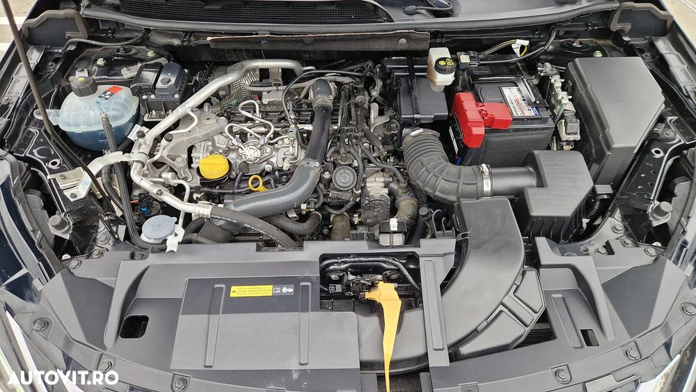 Nissan Qashqai 1.3 DIG-T MHEV Xtronic Premiere Edition - 23