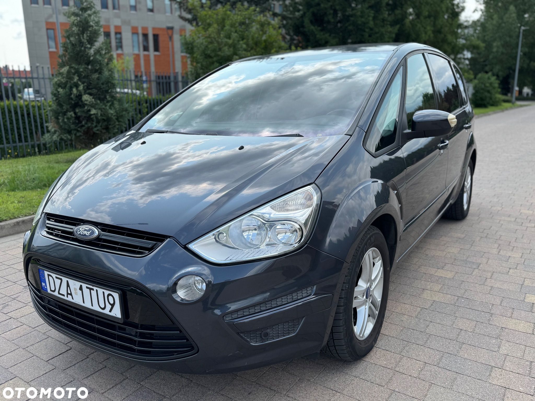 Ford S-Max - 1
