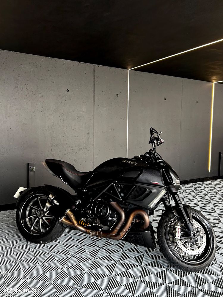Ducati Diavel Carbon - 7