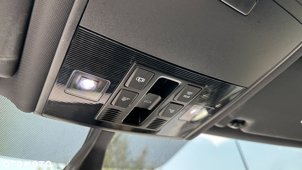 Volkswagen Golf - 19