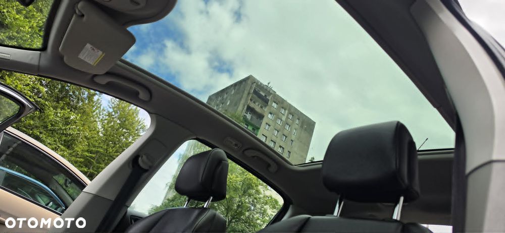 Peugeot 308 HDi FAP 135 Platinum - 4