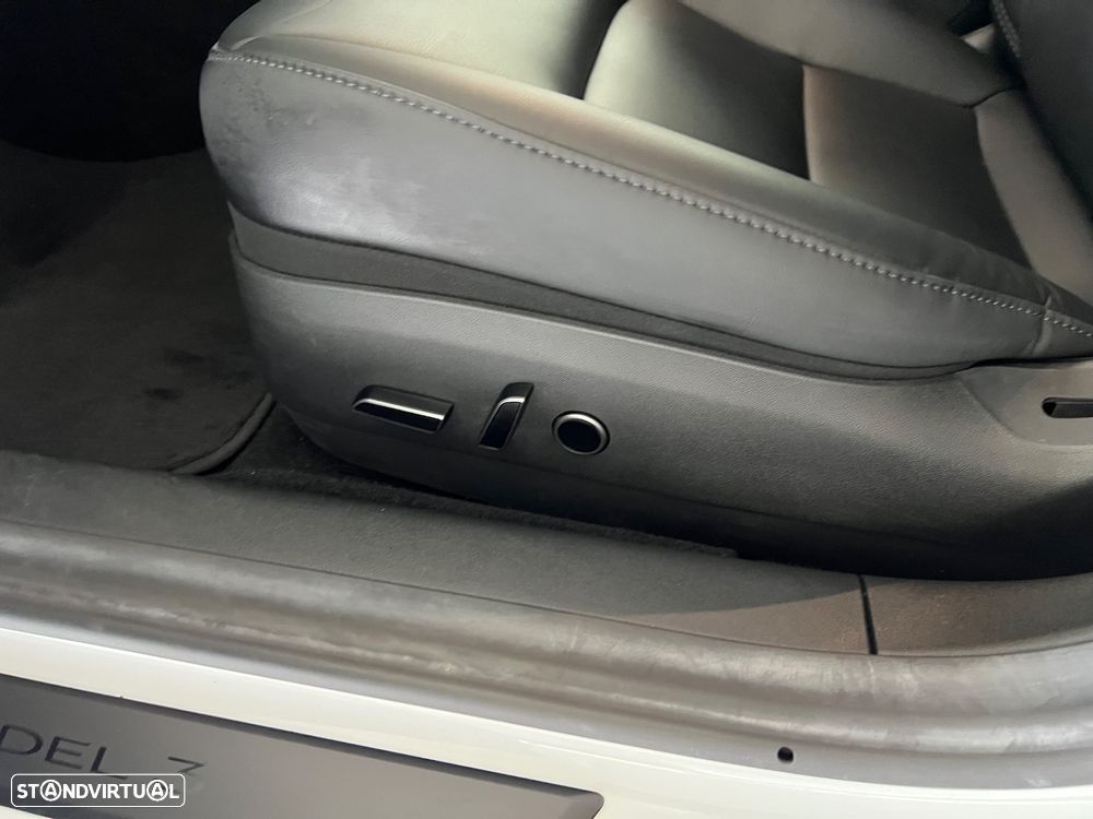 Tesla Model 3 Standard RWD - 10