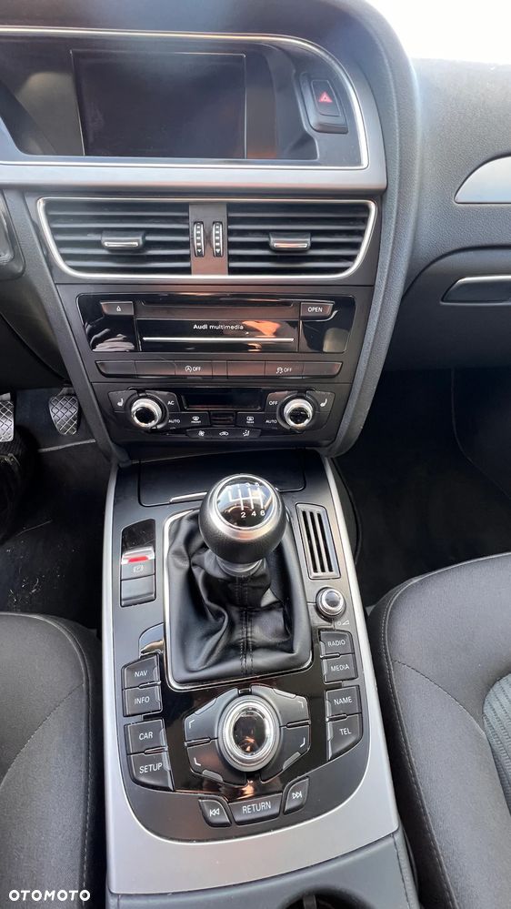 Audi A4 Avant - 22