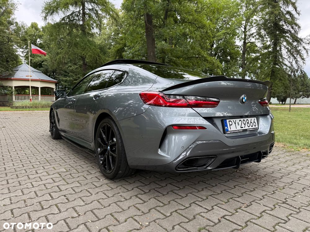 BMW Seria 8 - 12