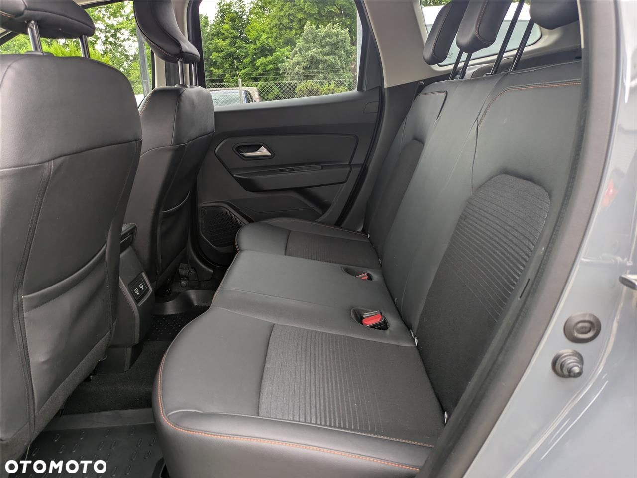 Dacia Duster 1.3 TCe Prestige - 18