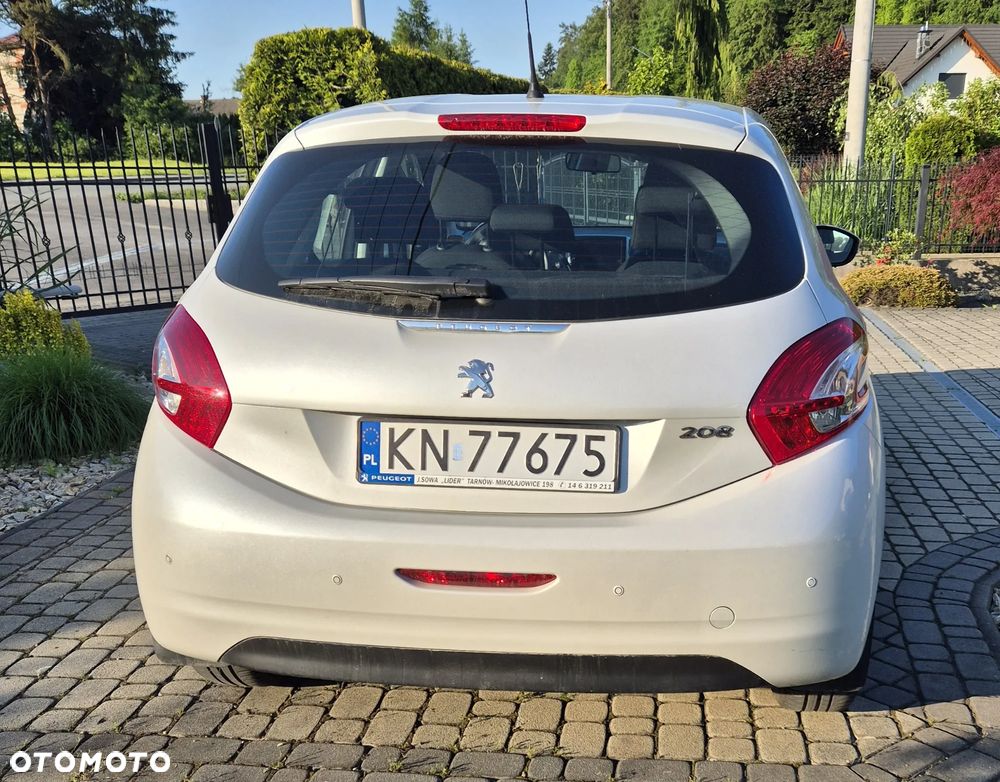 Peugeot 208 1.2 VTi Allure - 3