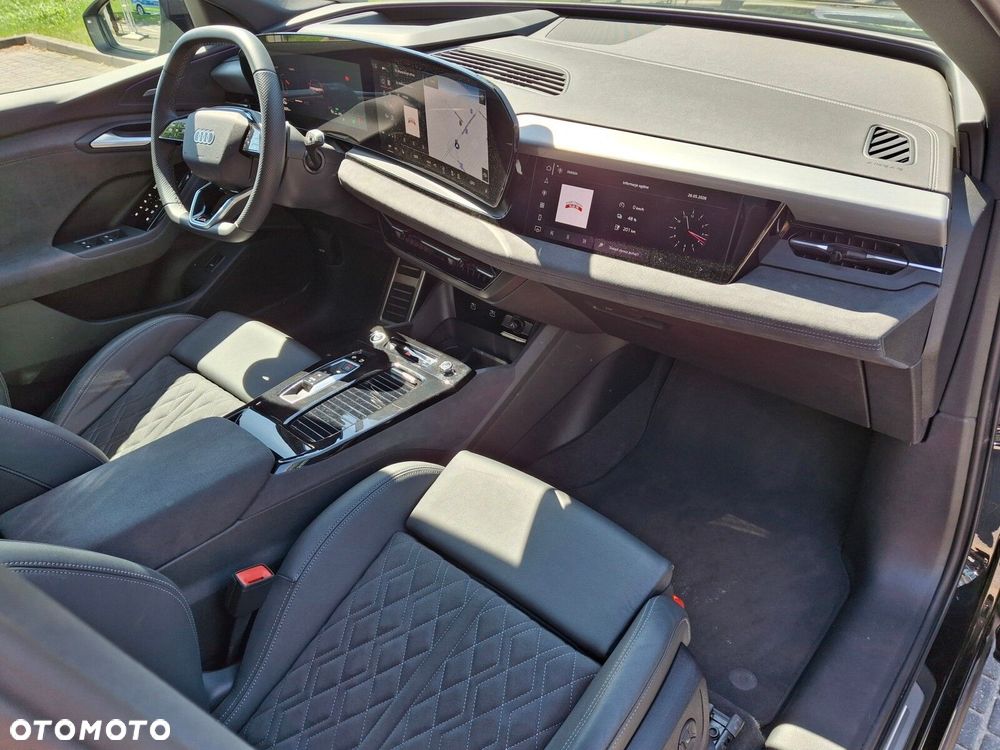 Audi Q6 e-tron - 22