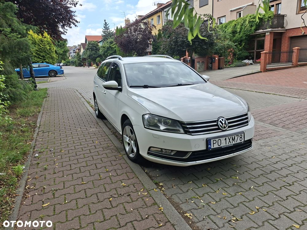Volkswagen Passat 2.0 TDI Comfortline - 8