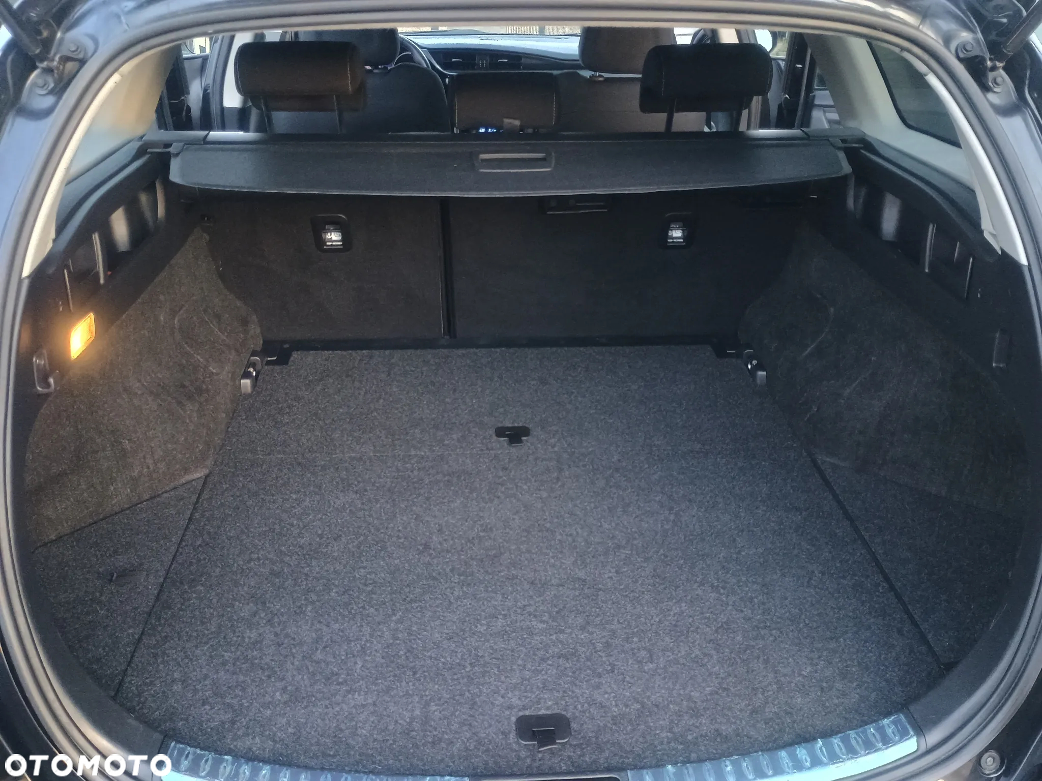 Toyota Auris 1.8 VVT-i Hybrid Automatik Executive - 29