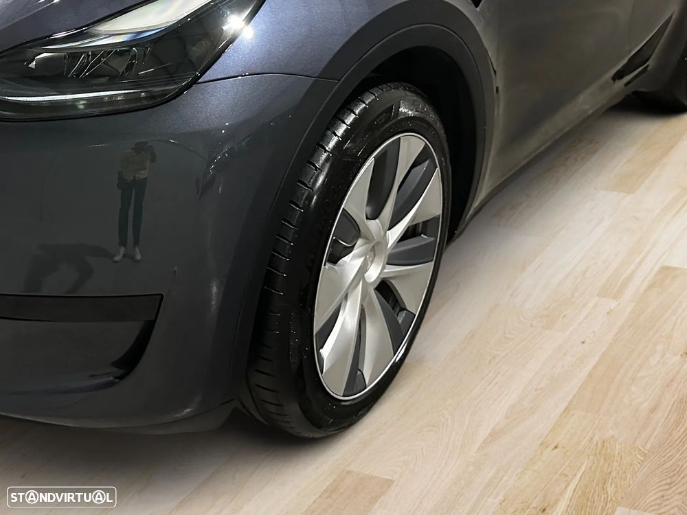 Tesla Model Y RWD - 7