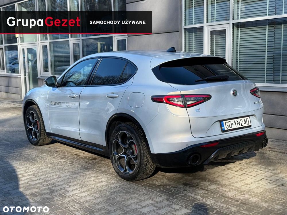 Alfa Romeo Stelvio - 3