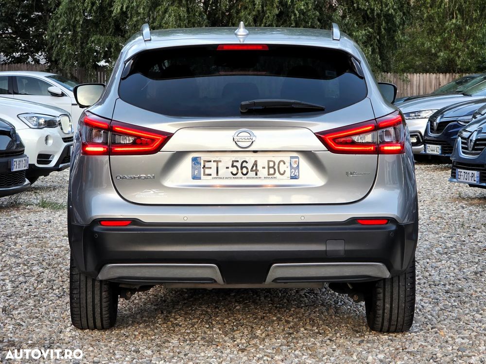 Nissan Qashqai 1.6 DCI Start/Stop Tekna - 11