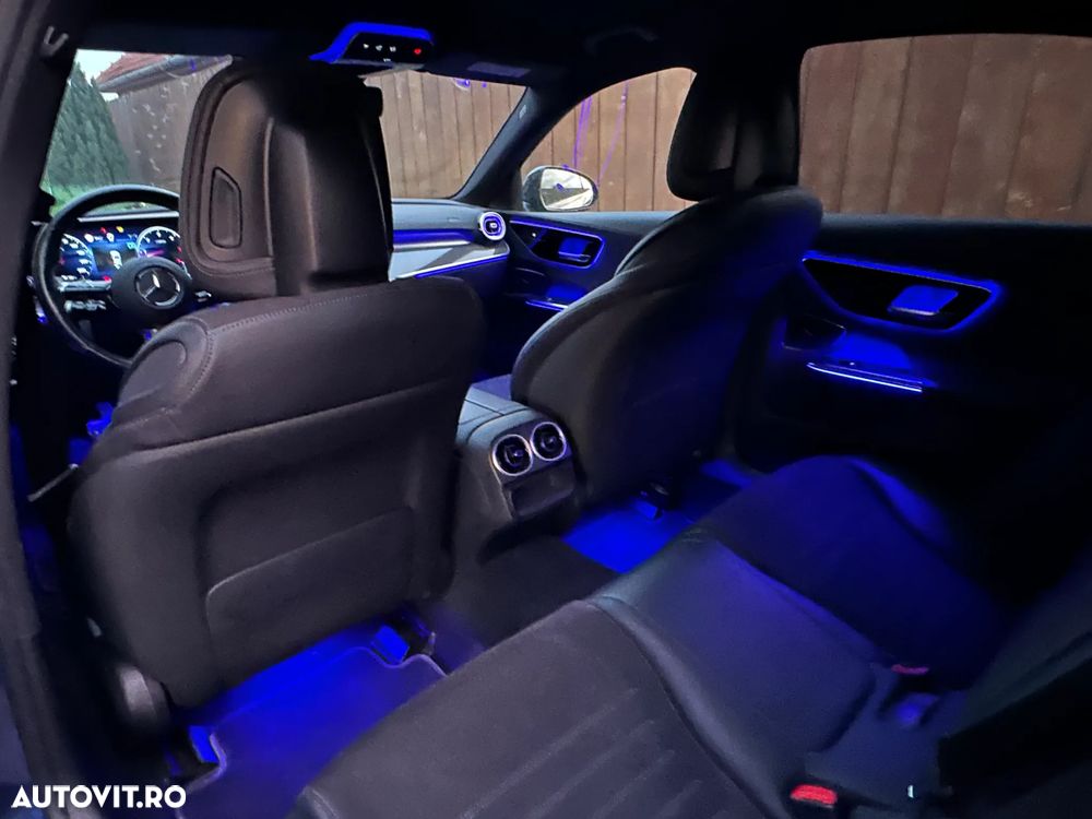 Mercedes-Benz C 300 d 9G-TRONIC AMG Line Advanced - 23