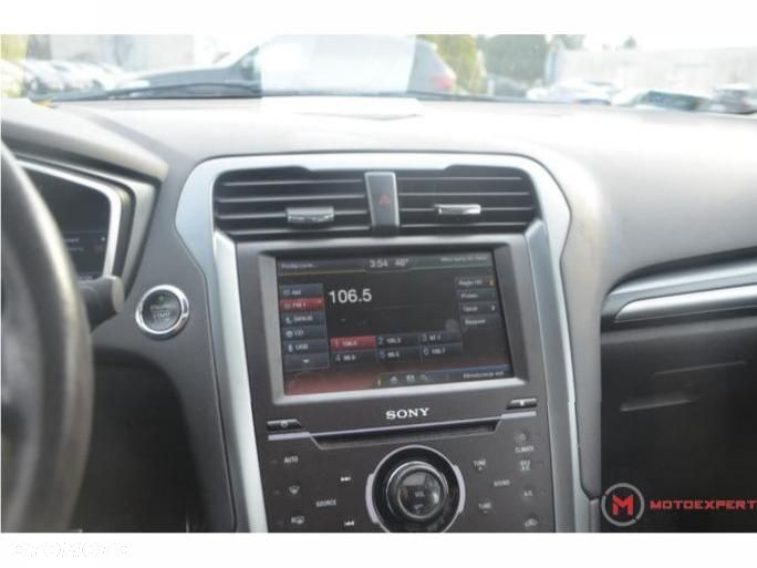 Ford Fusion - 15