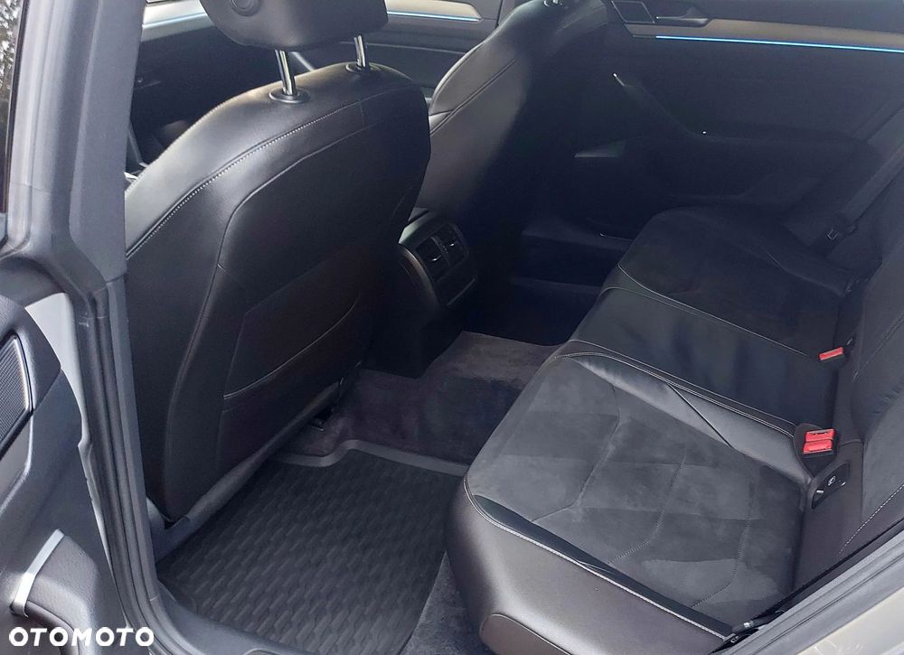 Volkswagen Arteon 2.0 TDI 4Motion SCR R-Line DSG - 4