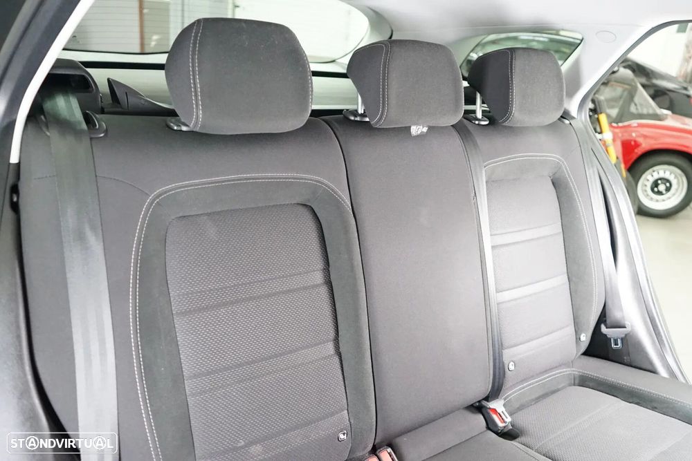 Fiat Tipo Station Wagon 1.6 M-Jet Lounge Tech - 37
