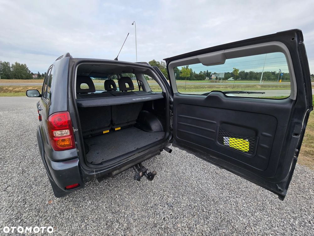 Toyota RAV4 - 15