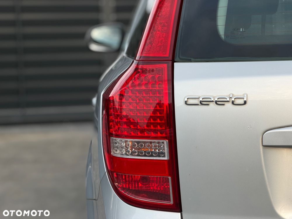 Kia Ceed 1.4 Comfort - 26