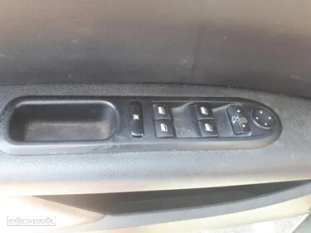 Peugeot 407 SW 1.6 HDi Executive - 11