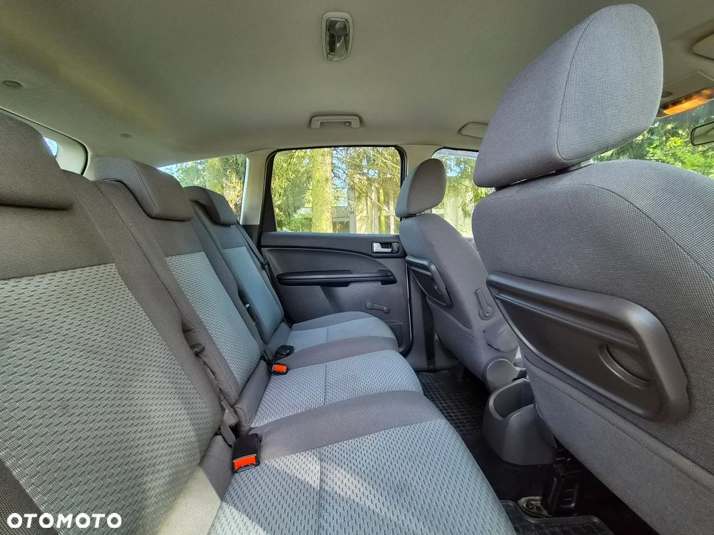Ford Focus C-Max - 8